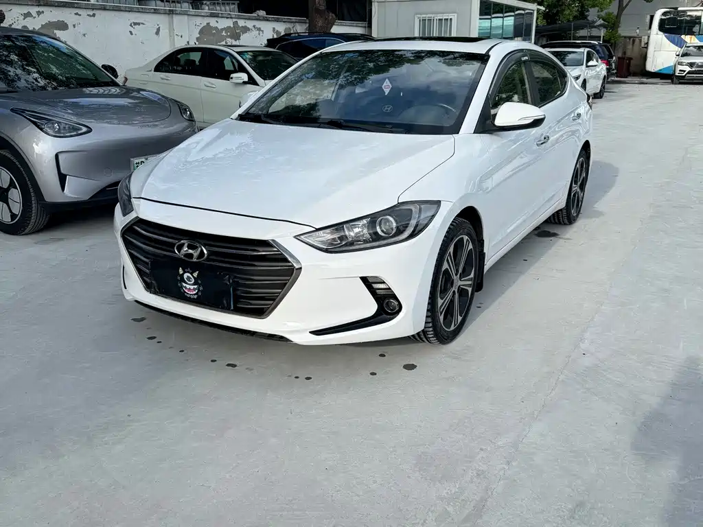 Hyundai Celesta 2018 — фото 1