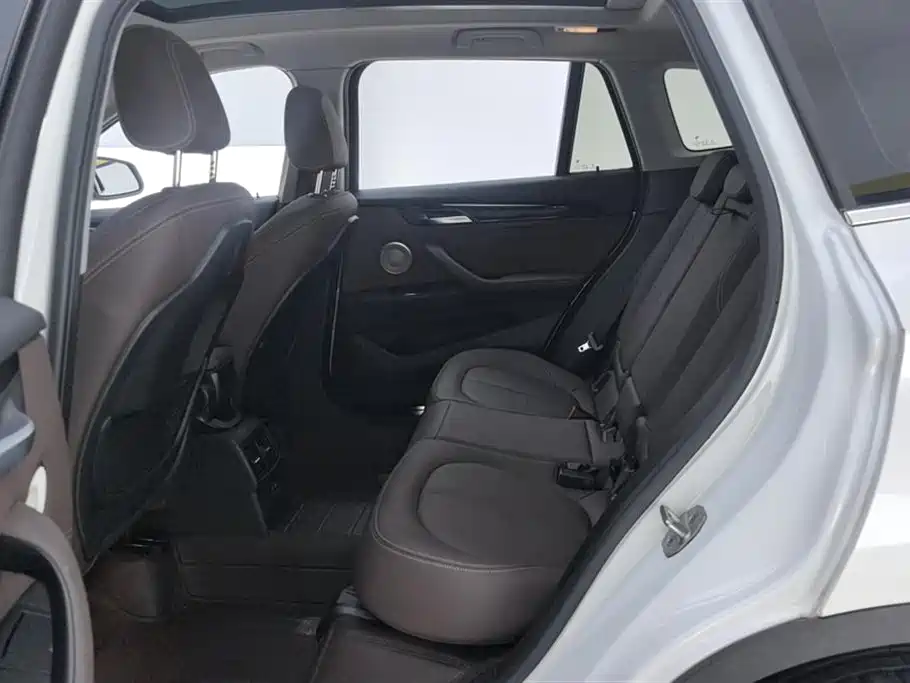 BMW X1 2023 — фото 11