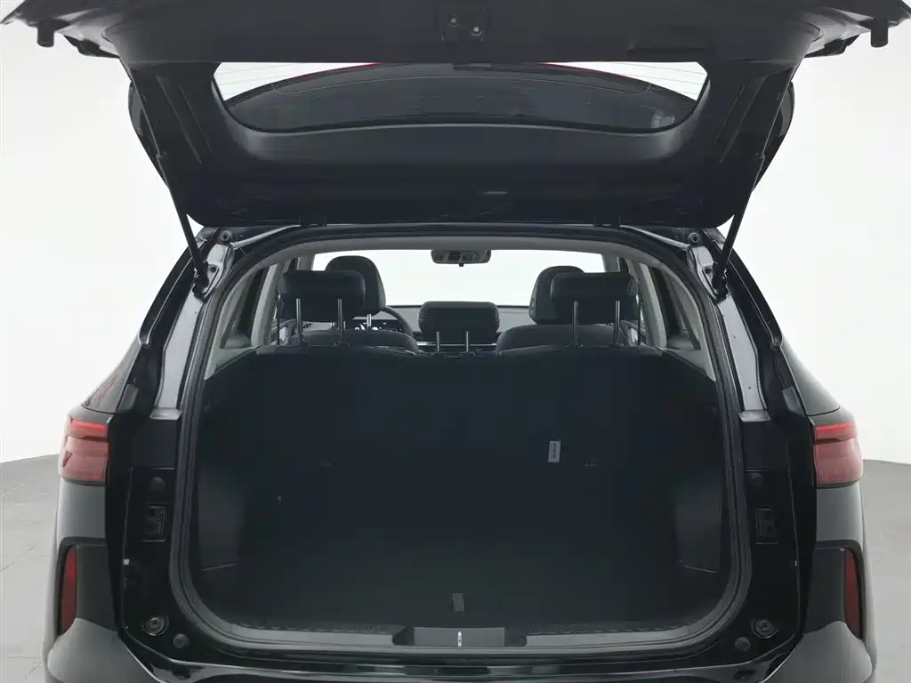 Haval H6 2023 — фото 16