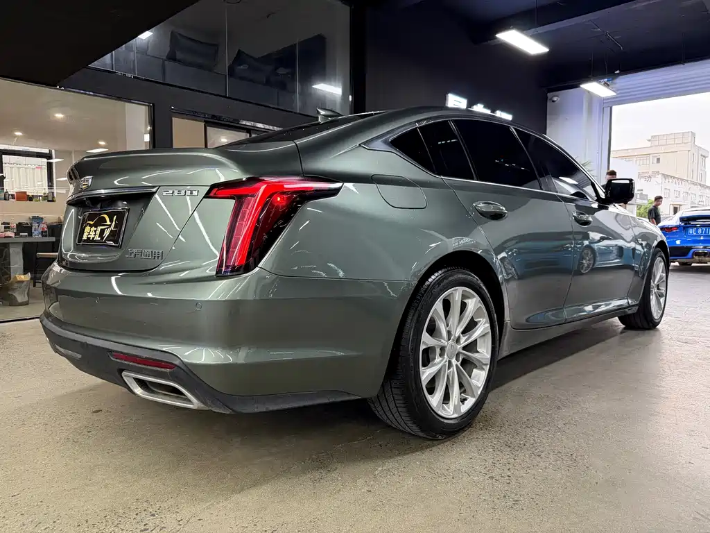 Cadillac CT5 2023 — фото 13