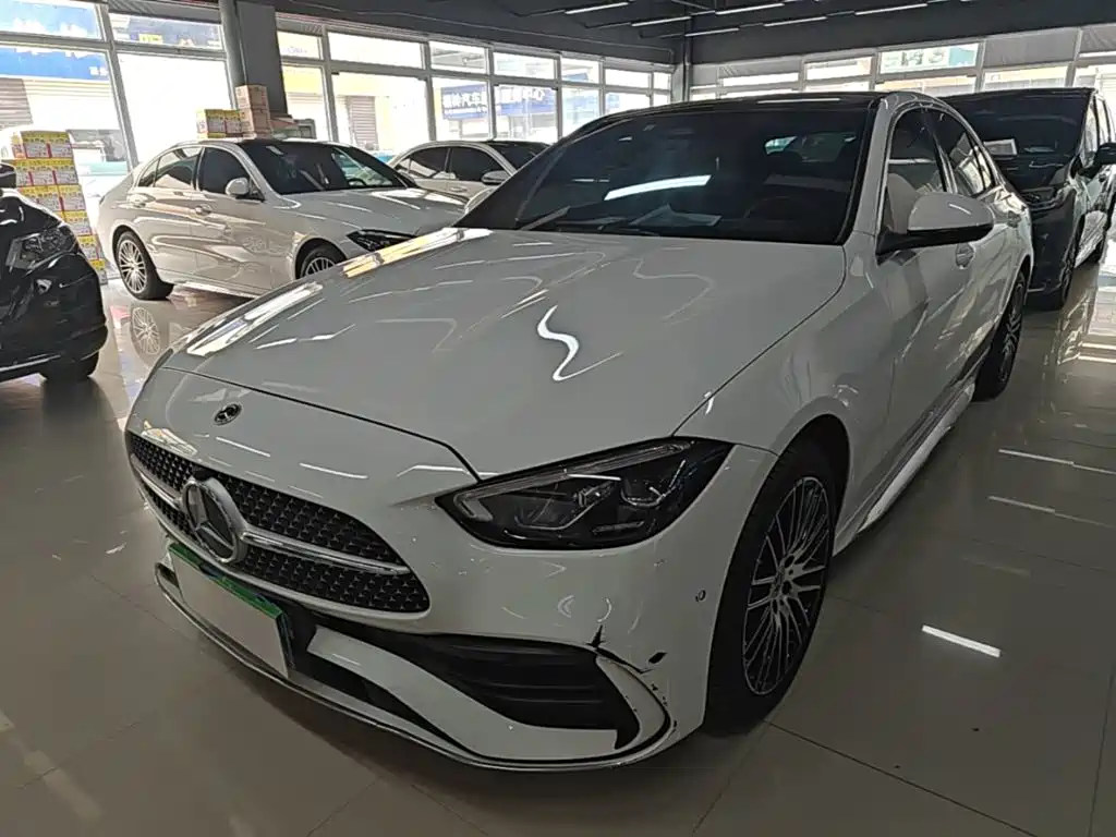Mercedes-Benz C-Class 2024