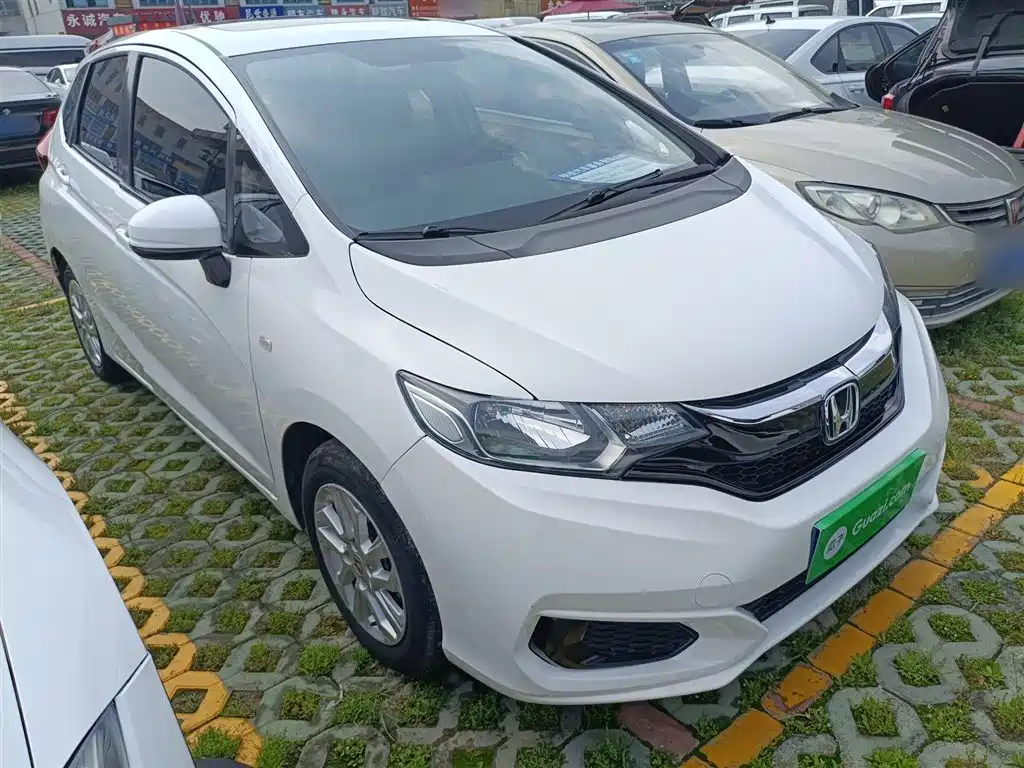 Honda Fit 2018 — фото 22