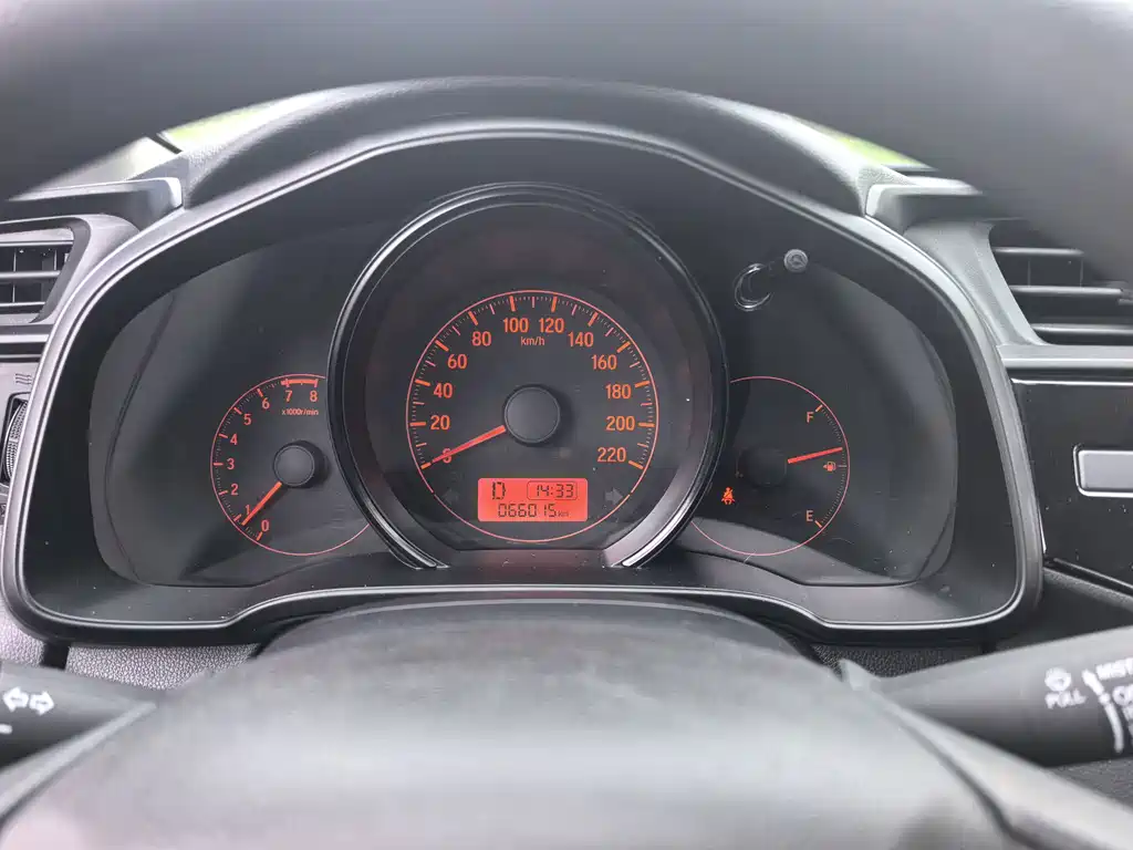 Honda Fit 2018 — фото 6