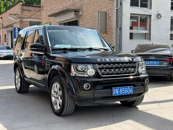 Land Rover Discovery 2014