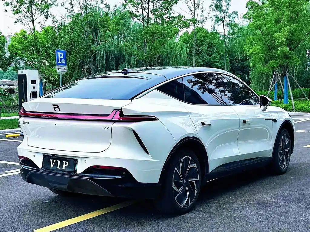 Roewe Feifan R7 2024 — фото 9