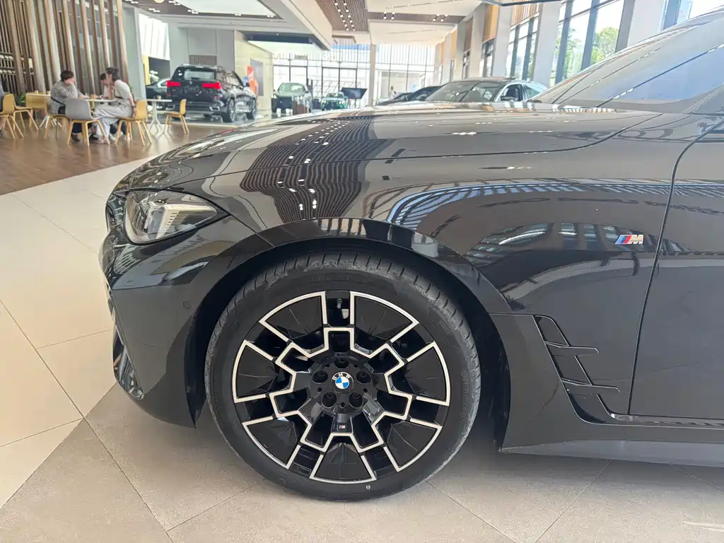 BMW 4 Series 2025