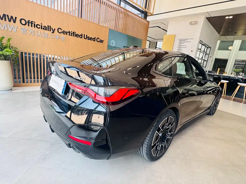 BMW 4 Series 2025