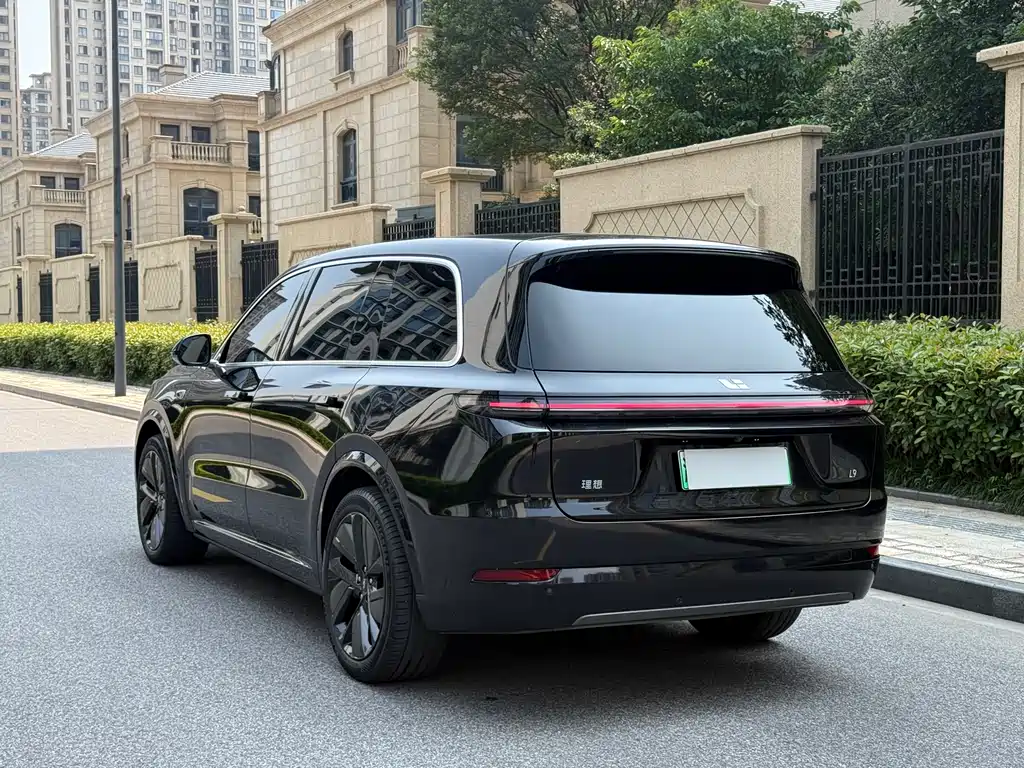 Li Auto Li L9 2023