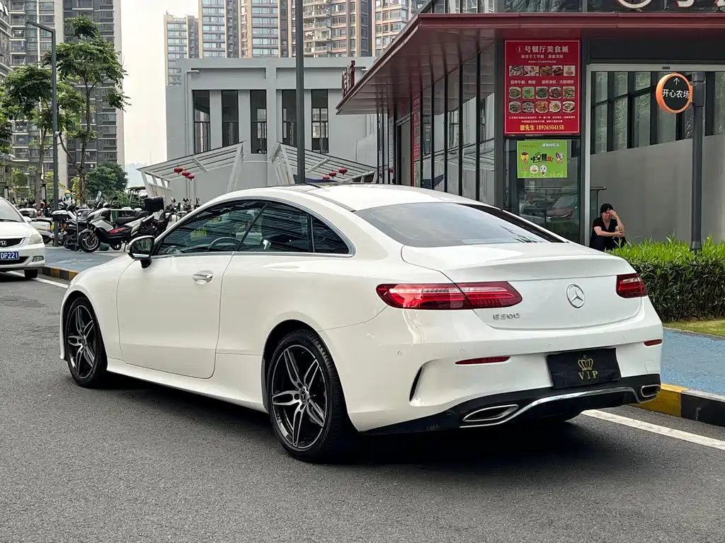 Mercedes-Benz E-Class 2021 — фото 13