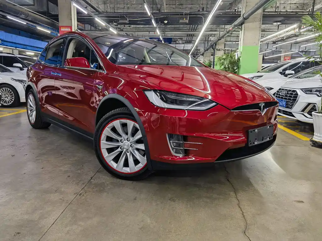 Tesla Model X 2018