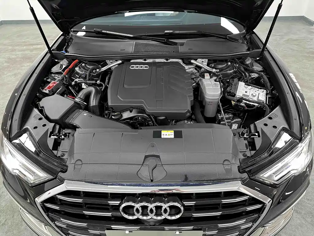 Audi A6L 2025 — фото 15