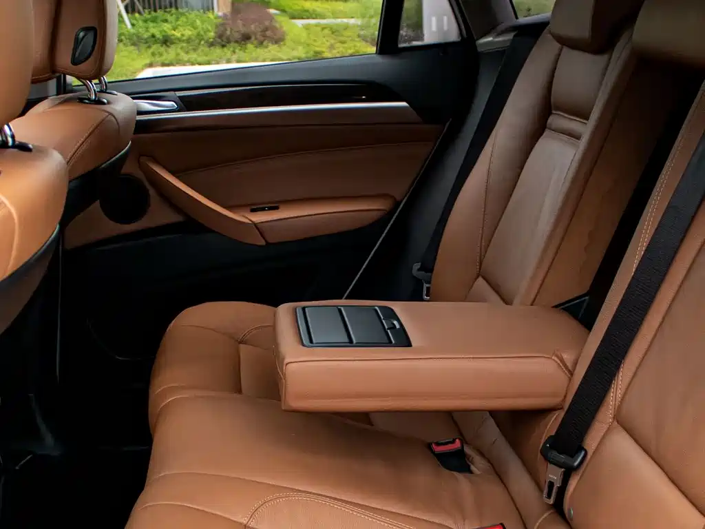 BMW X6 2014 — фото 18