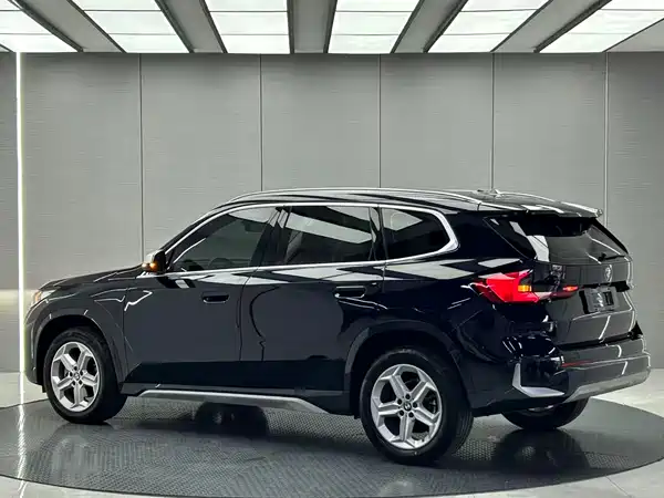 BMW X1 2023