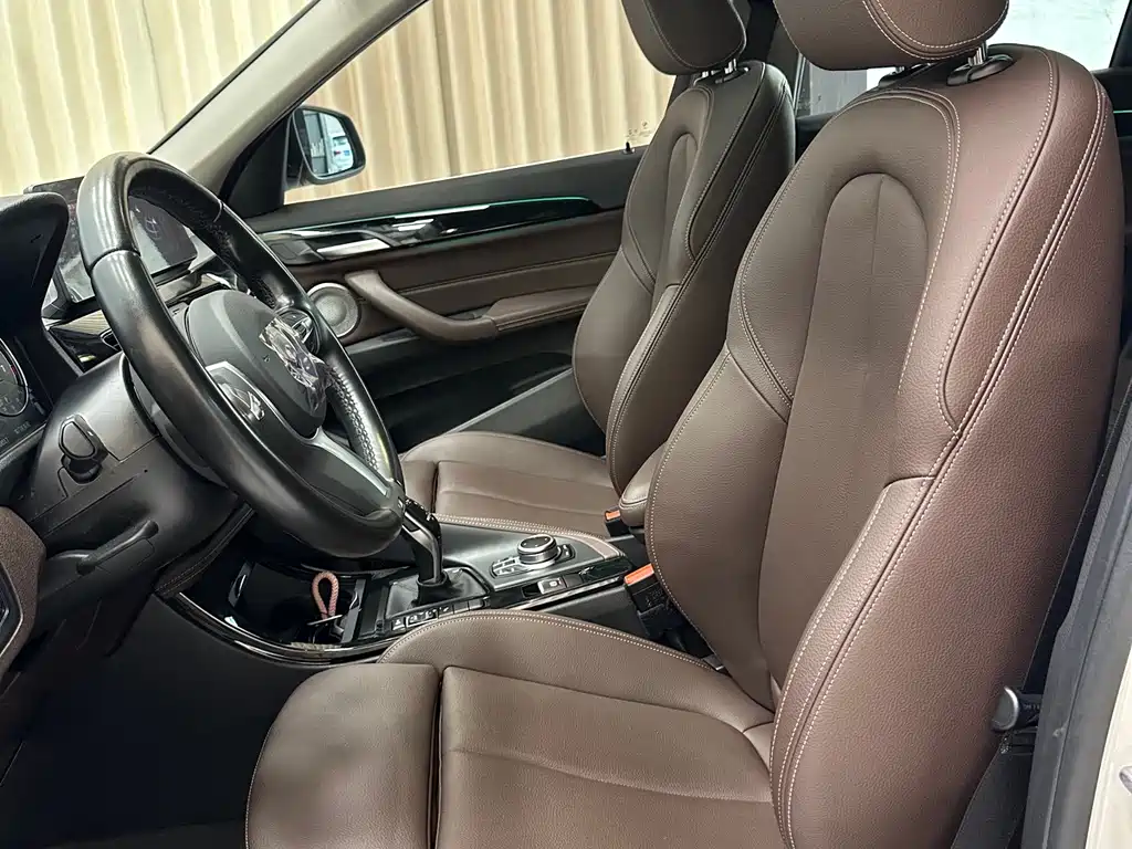 BMW X1 2022 — фото 16