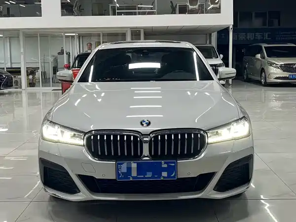BMW 5 Series 2022