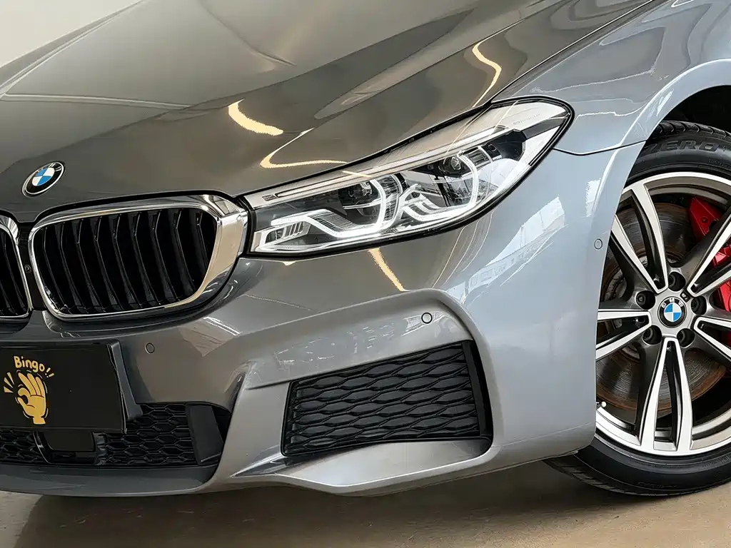 BMW 6 Series GT 2018 — фото 18