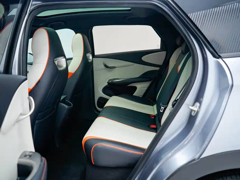 BYD Dolphin 2023