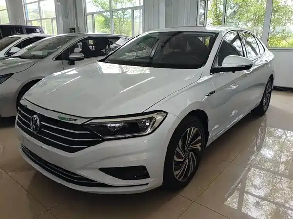 Volkswagen Sagitar 2022