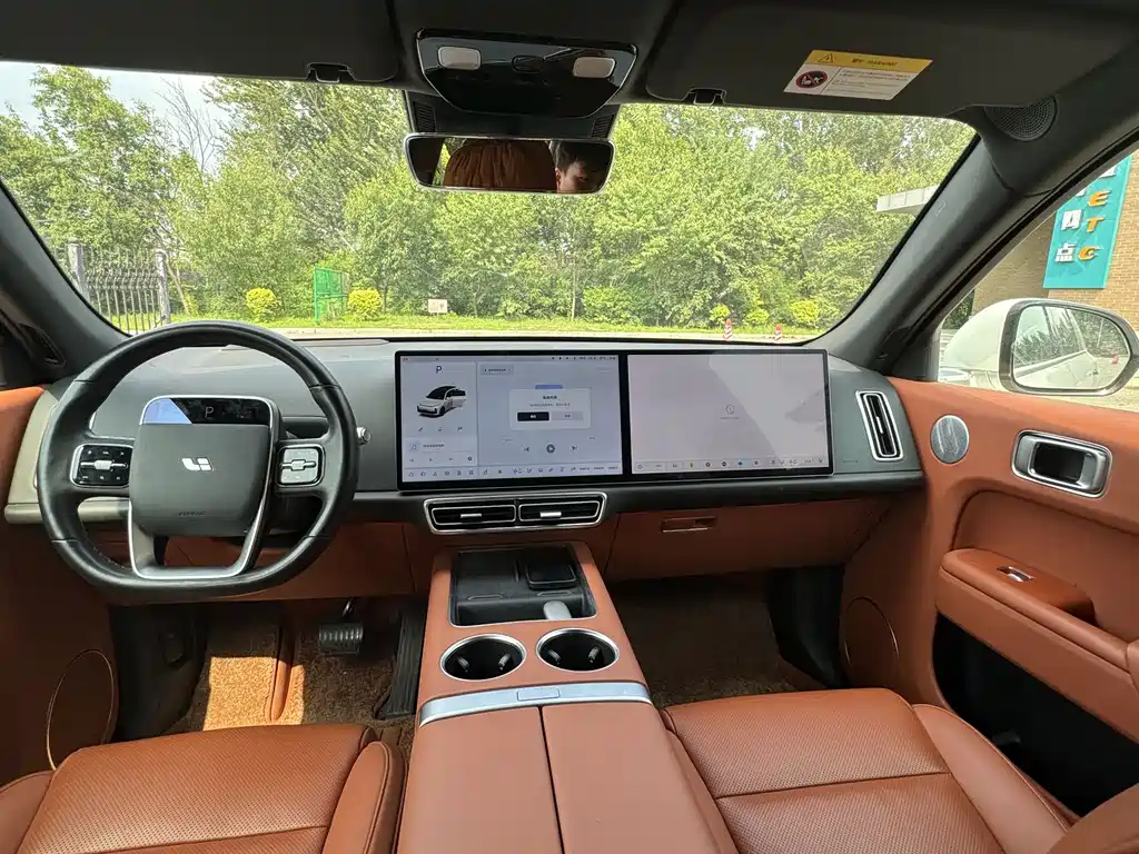 Li Auto Li L7 2024