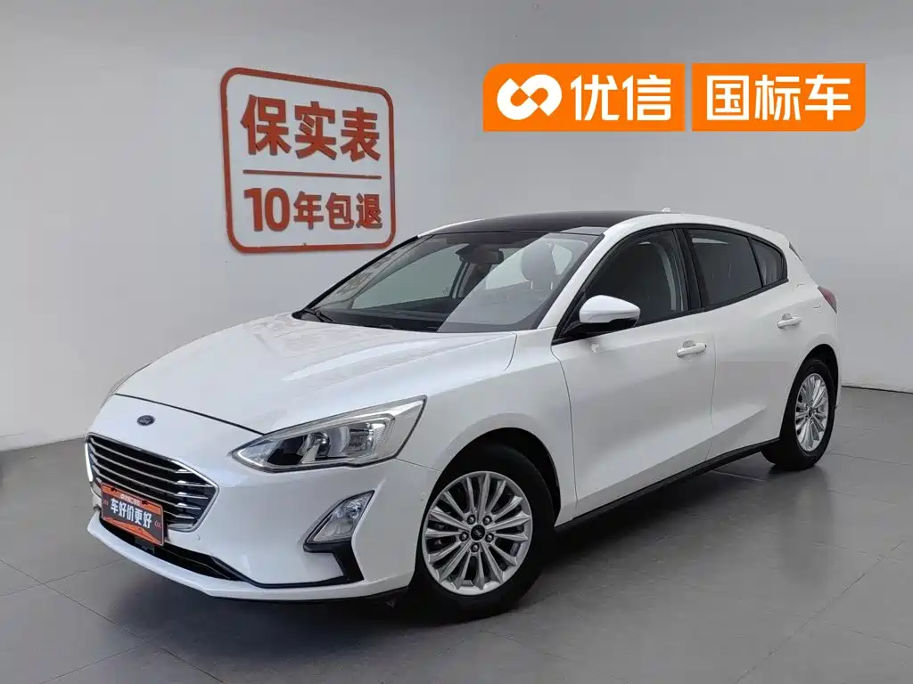 Ford Focus 2019 — фото 1