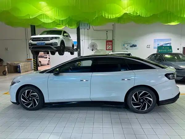 Volkswagen ID.7 VIZZION 2025