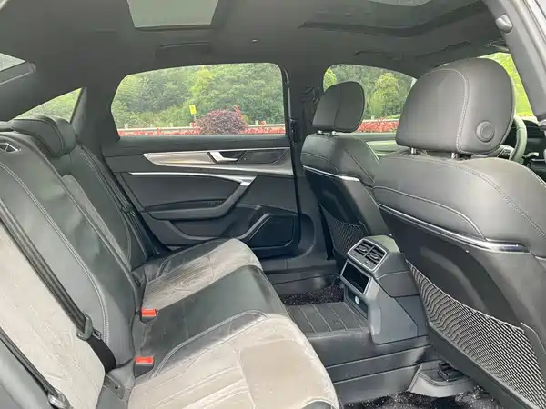 Audi A6L New Energy 2020