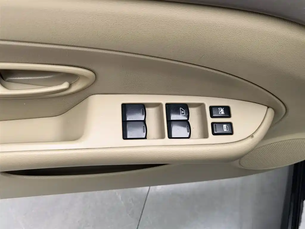 Nissan Sylphy 2018 — фото 9