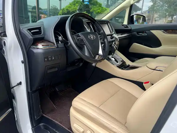 Toyota Alphard 2018