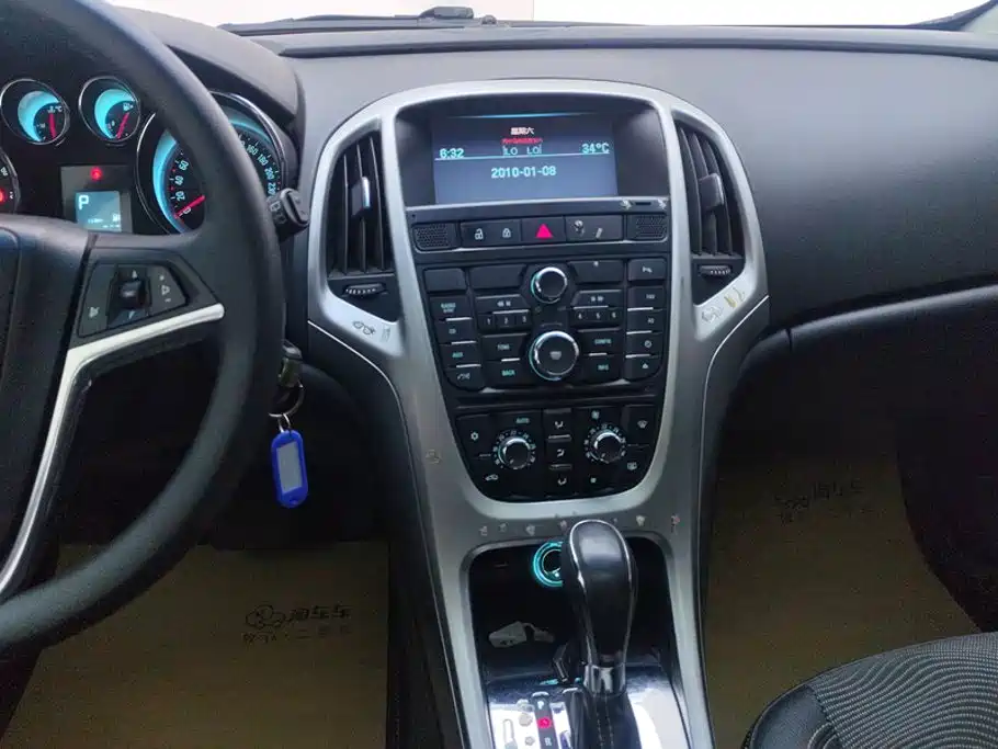 Buick Excelle GT 2014 — фото 13
