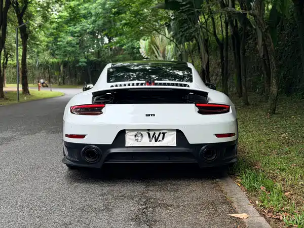 Porsche 911 2013
