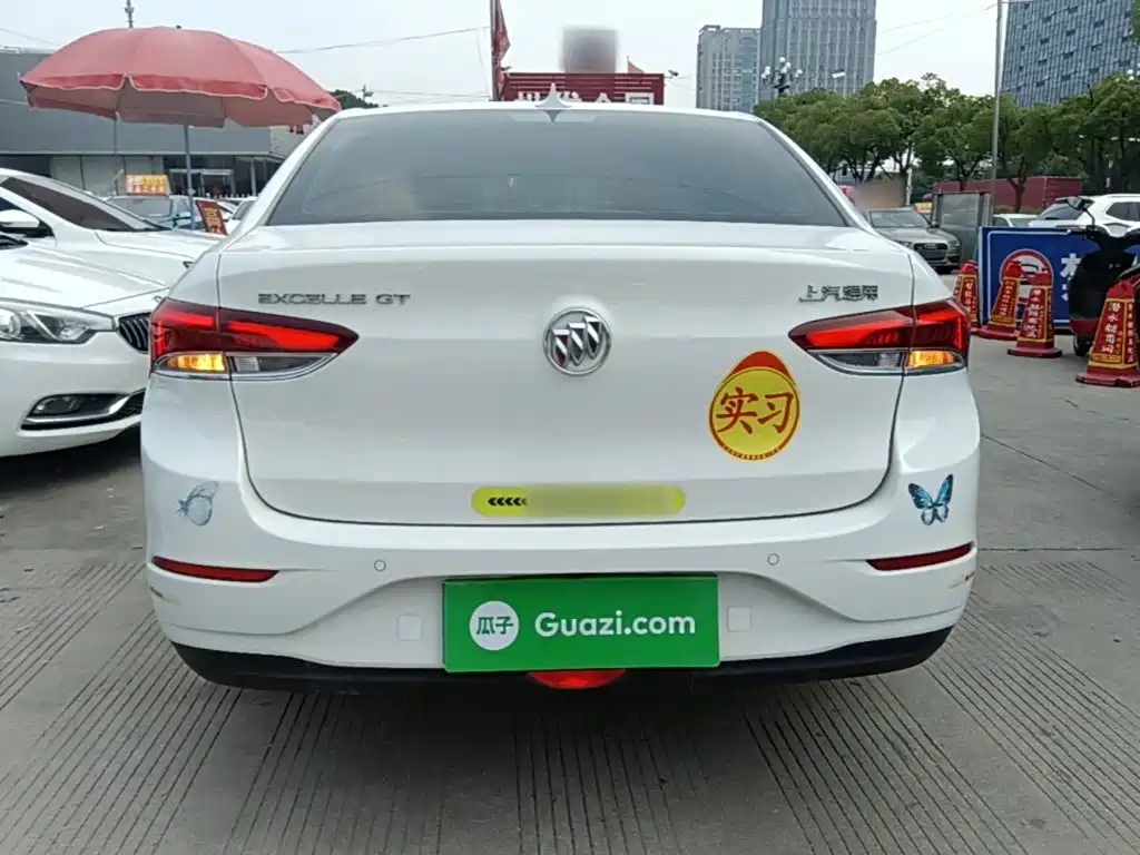 Buick Excelle 2020
