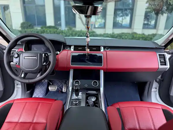 Land Rover Range Rover Sport 2020