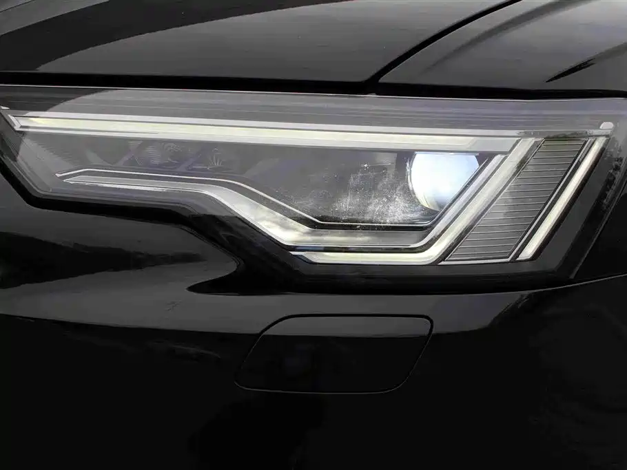 Audi A6L 2020 — фото 15
