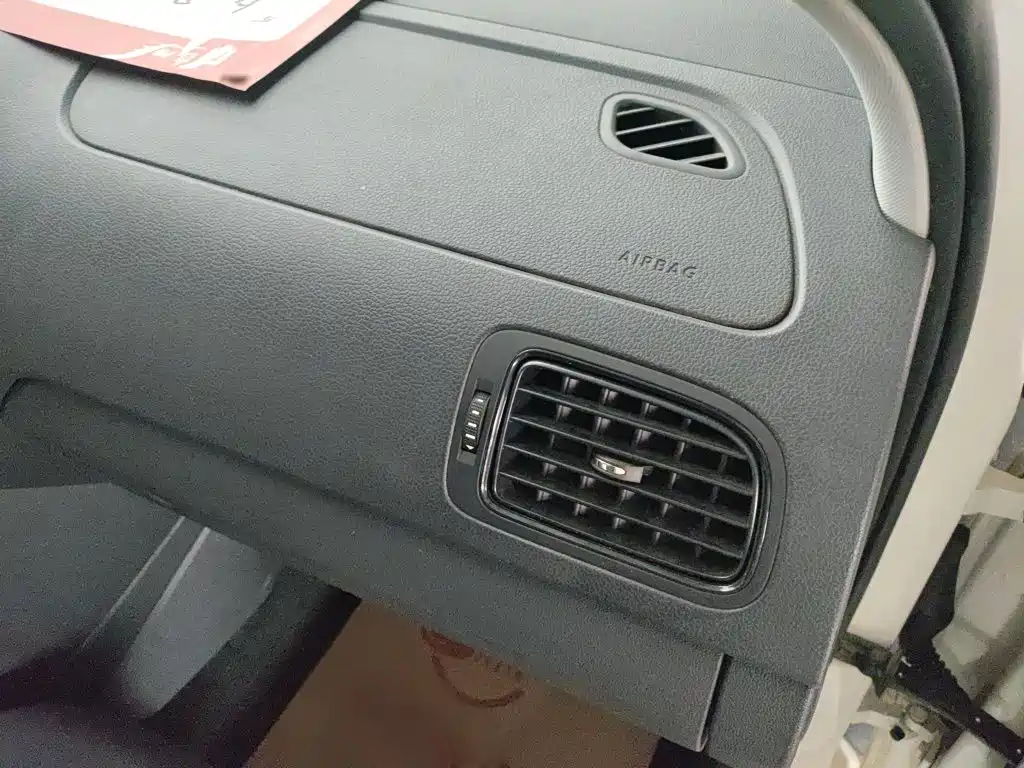 Volkswagen Polo 2016