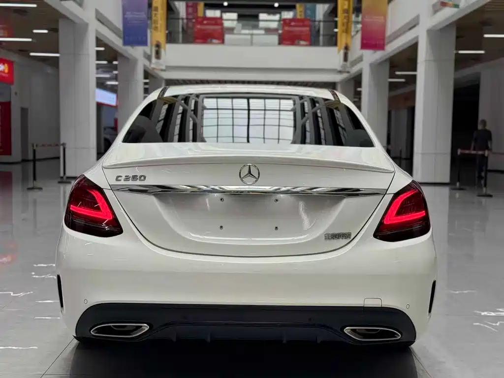 Mercedes-Benz C-Class 2021