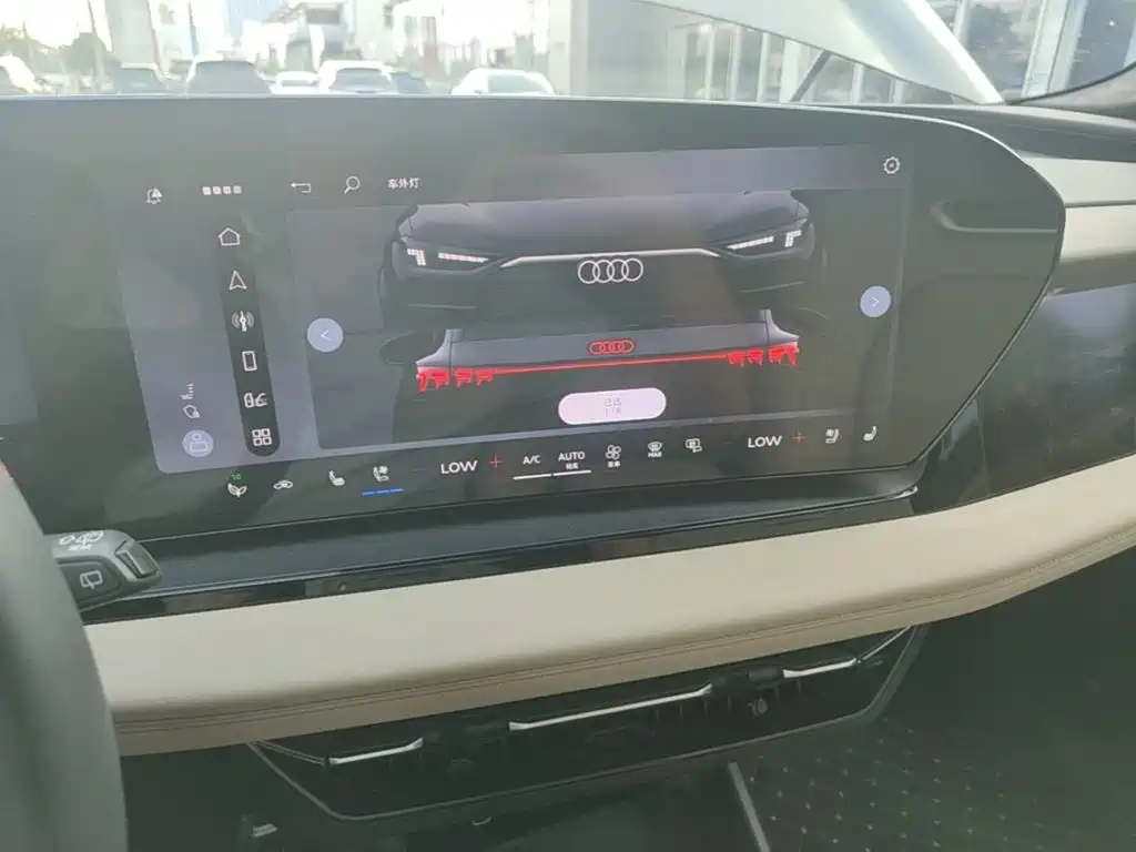 Audi Q6L E-Tron 2026 — фото 13