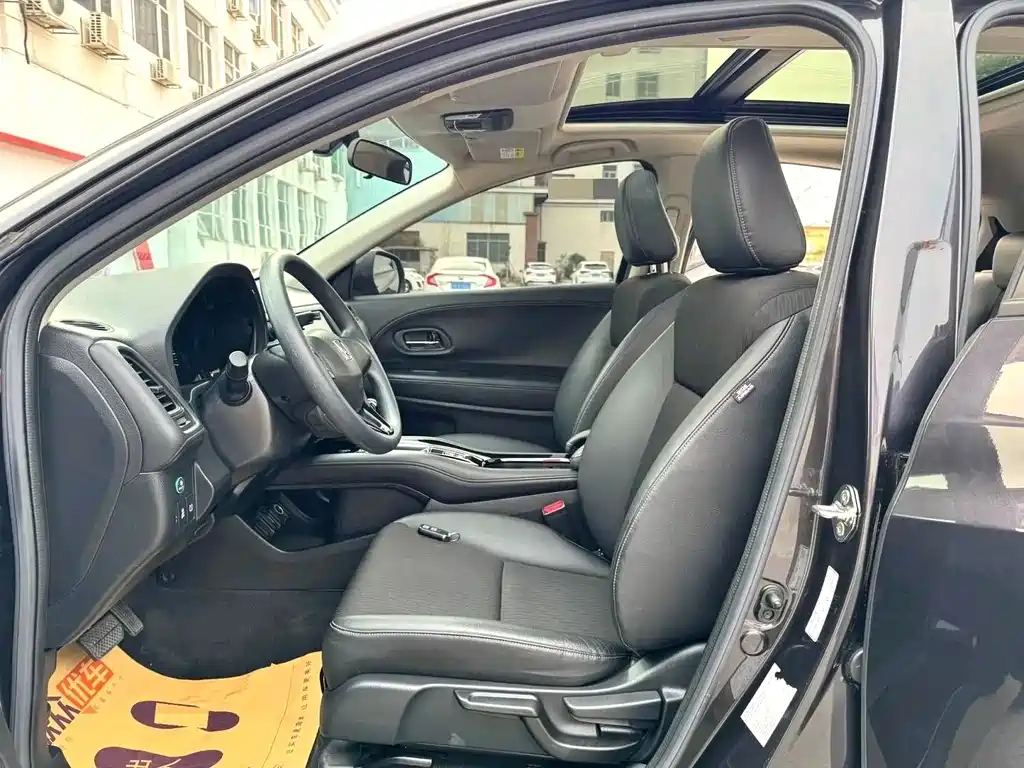 Honda Vezel 2020 — фото 3