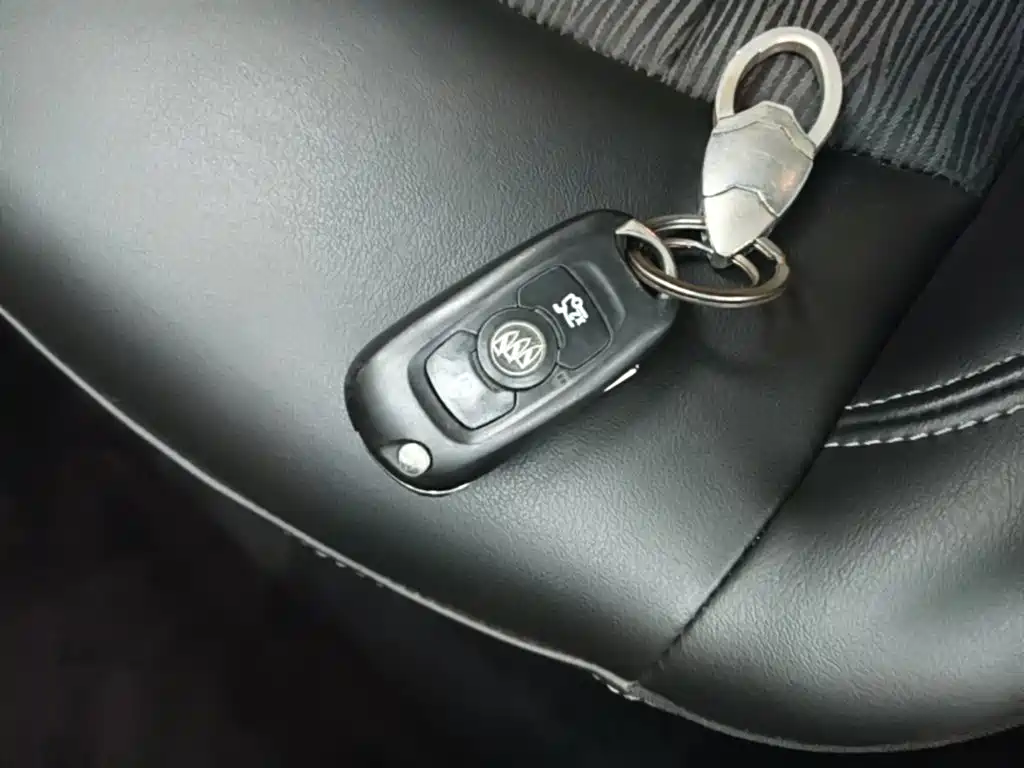 Buick Verano 2015 — фото 9