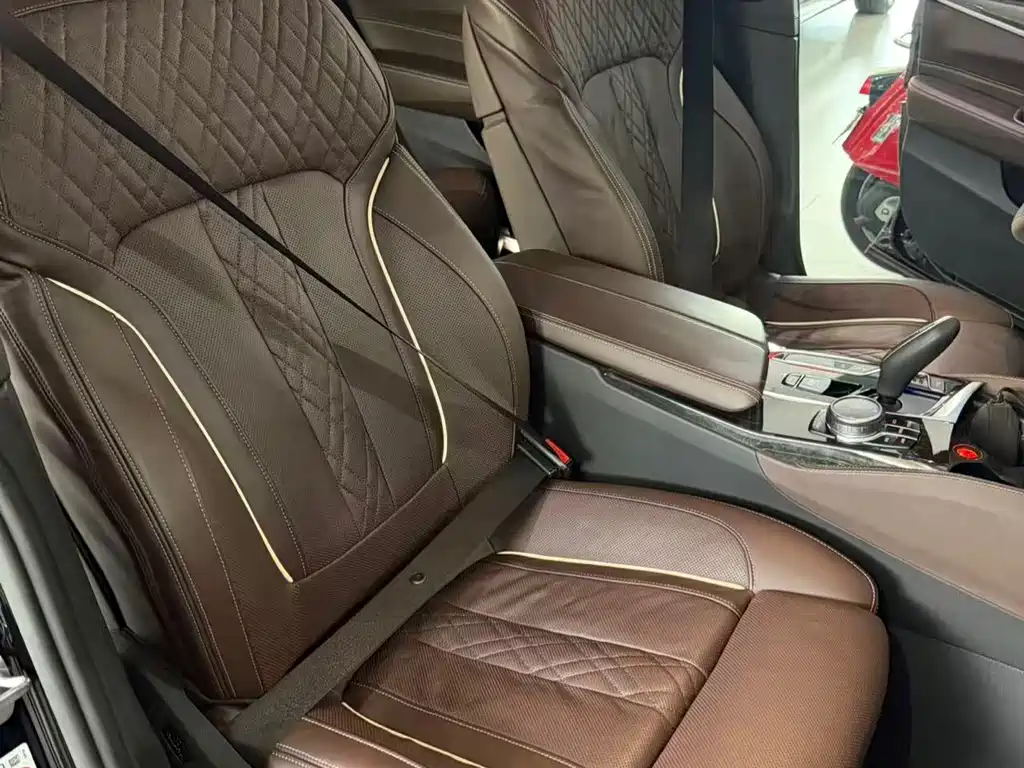BMW 6 Series GT 2018 — фото 15