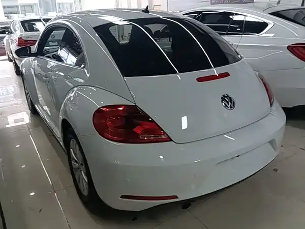Volkswagen Beetle 2015