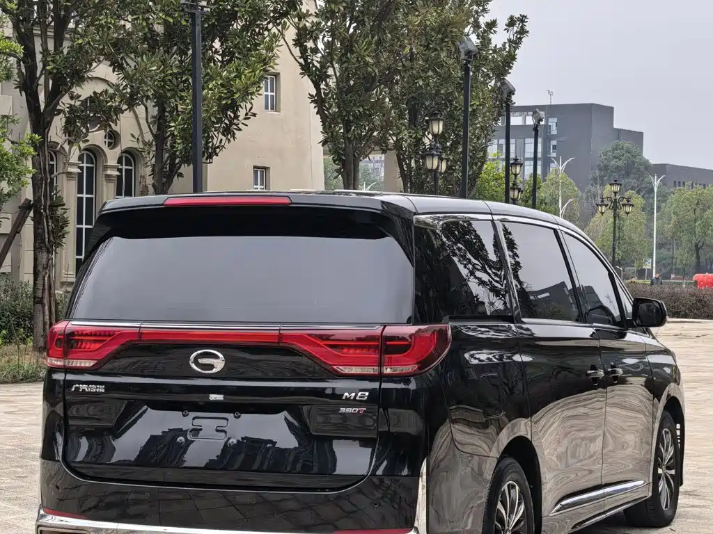 GAC Trumpchi M8 2022 — фото 9