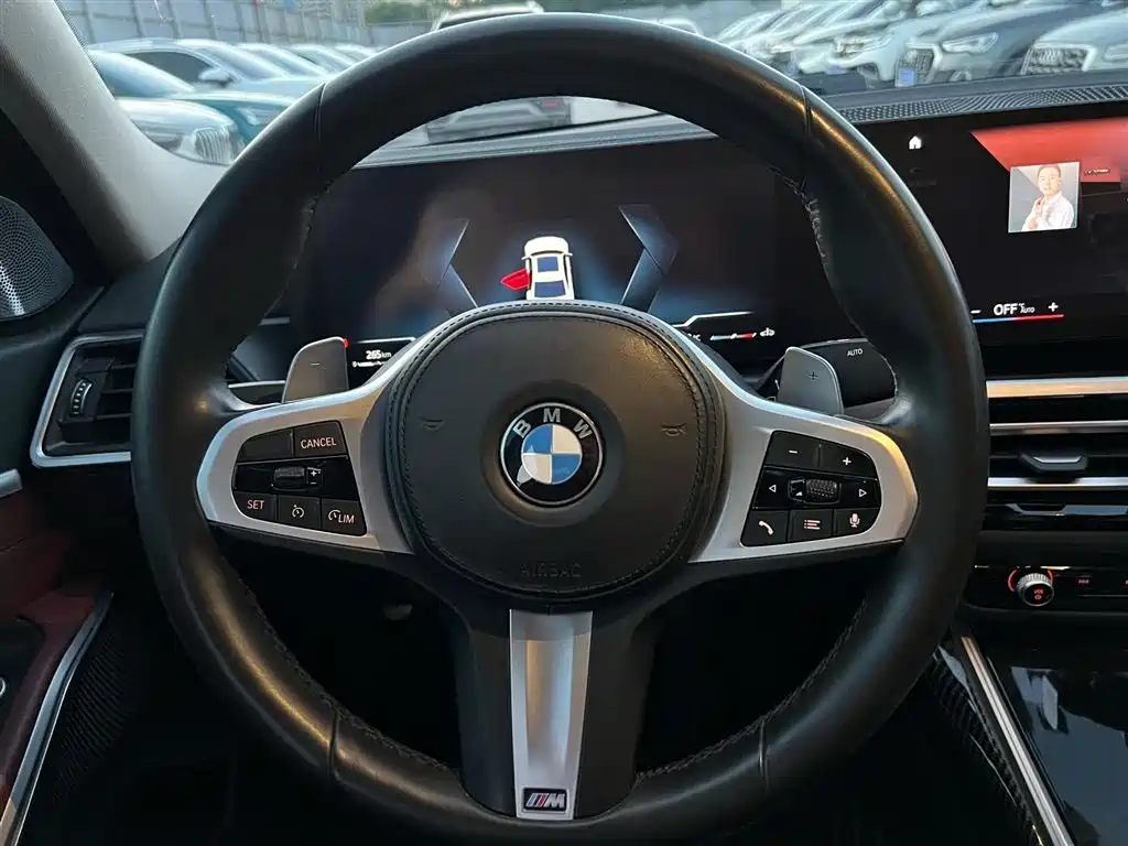 BMW 3 Series 2023 — фото 17