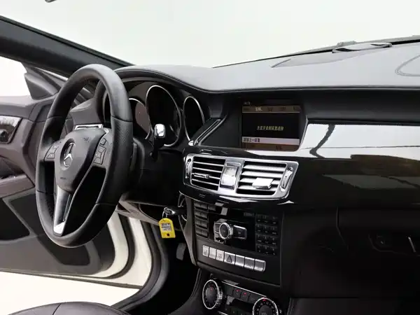 Mercedes-Benz CLS 2013