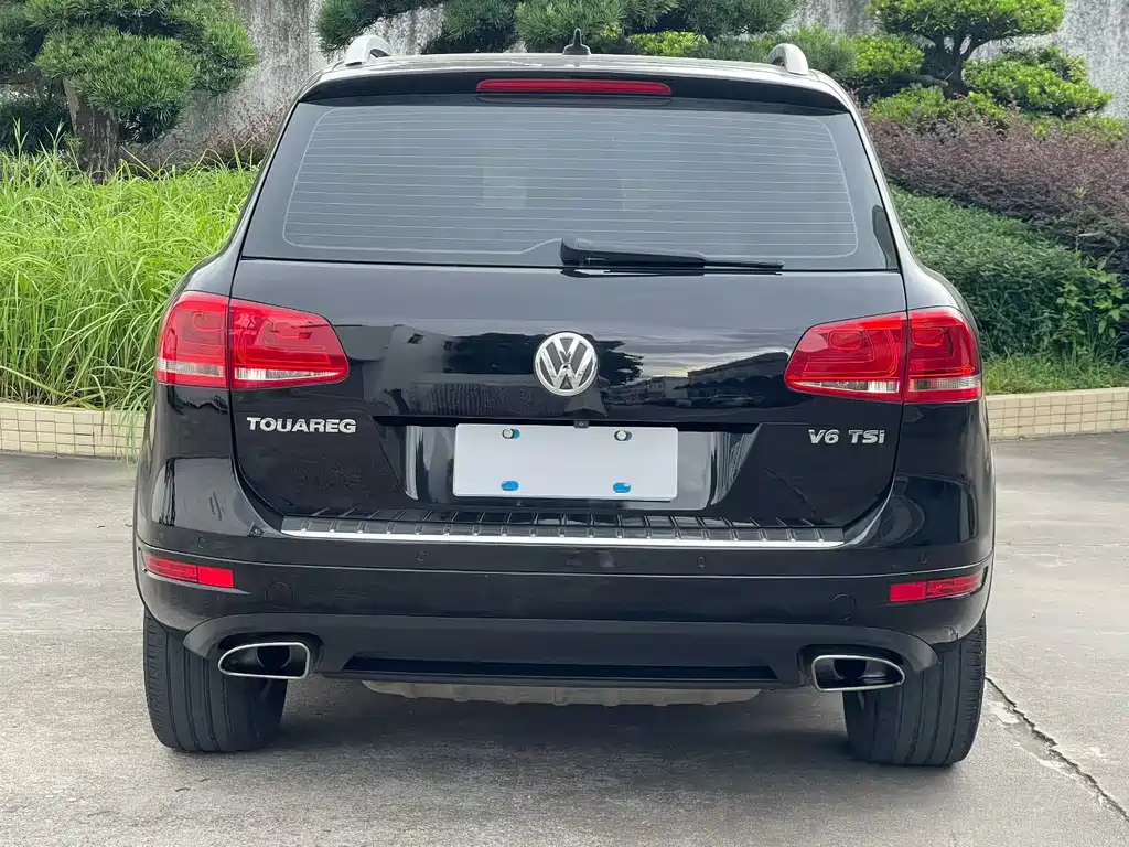 Volkswagen Touareg 2015 — фото 4