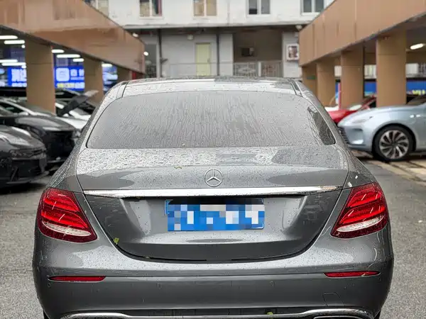 Mercedes-Benz E-Class 2020