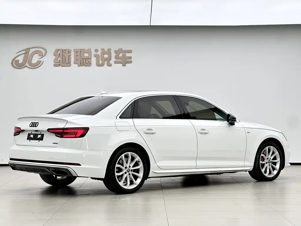 Audi A4L 2019 — фото 3