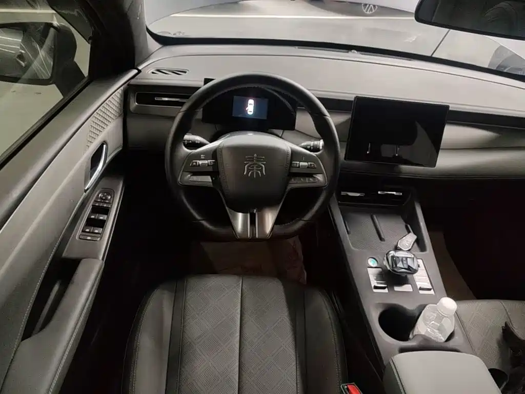 BYD Qin PLUS 2025 — фото 11