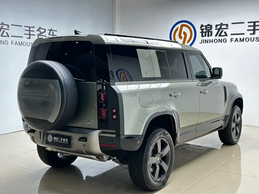 Land Rover Defender 2022 — фото 21