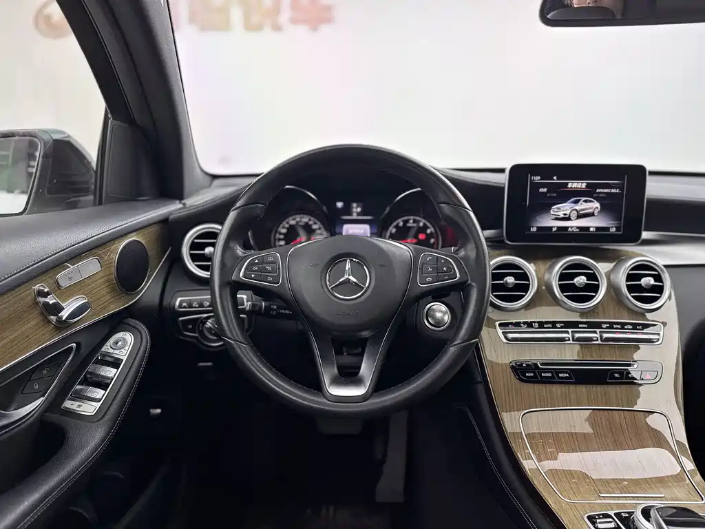 Mercedes-Benz GLC Coupe 2017 — фото 7