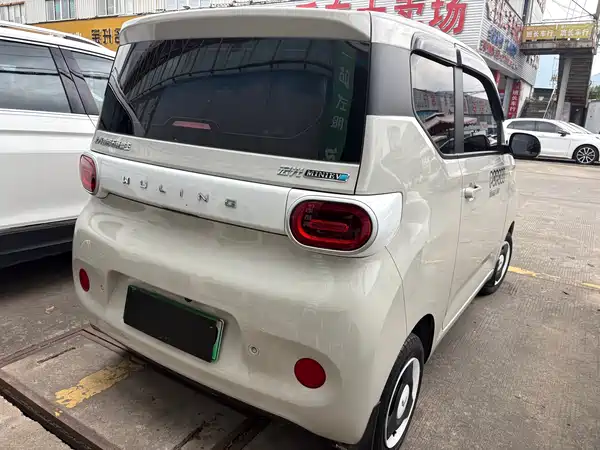 Wuling Hongguang MINIEV 2025